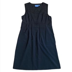 Women’s black sheath dress